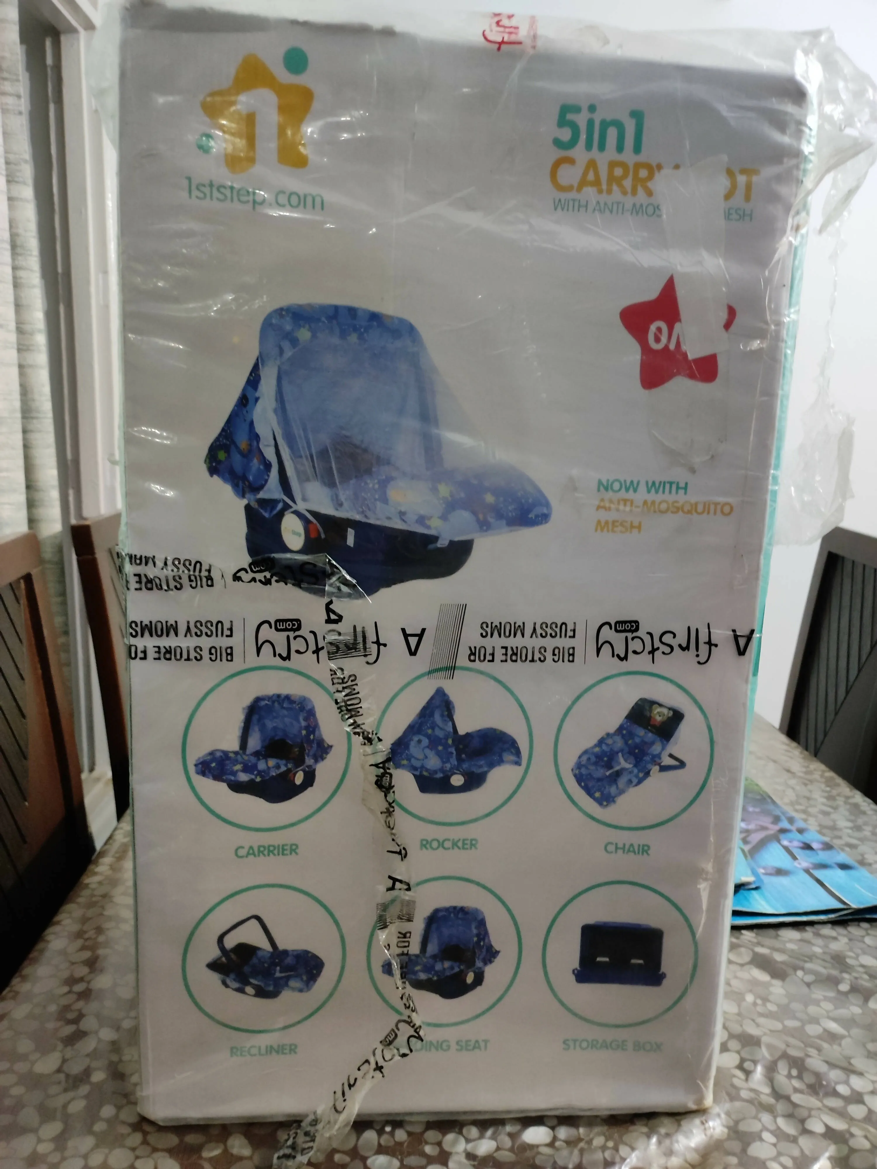 1st STEP 5 in 1 Carrycot with anti mosquito Mesh