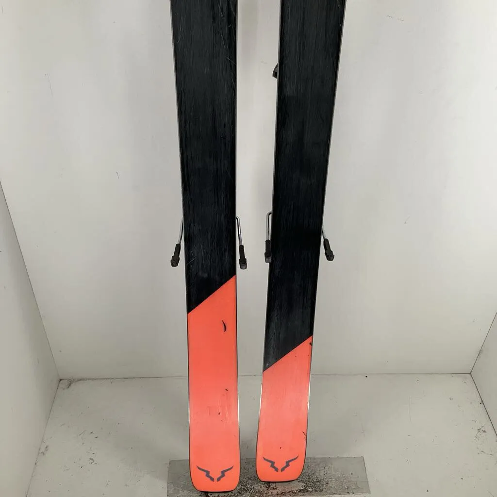 2021 Blizzard Brahma 88 w/ Look NX 12 Demo Bindings