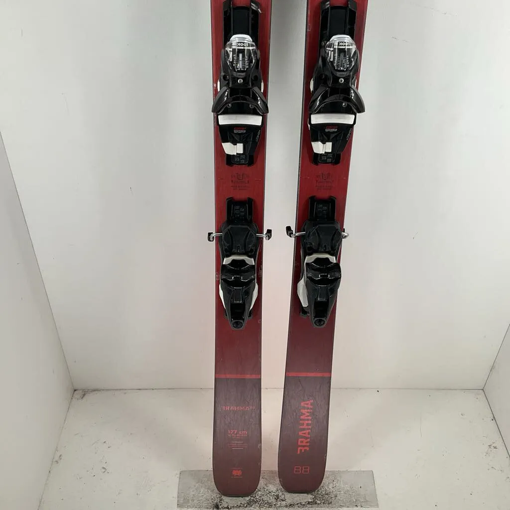 2021 Blizzard Brahma 88 w/ Look NX 12 Demo Bindings