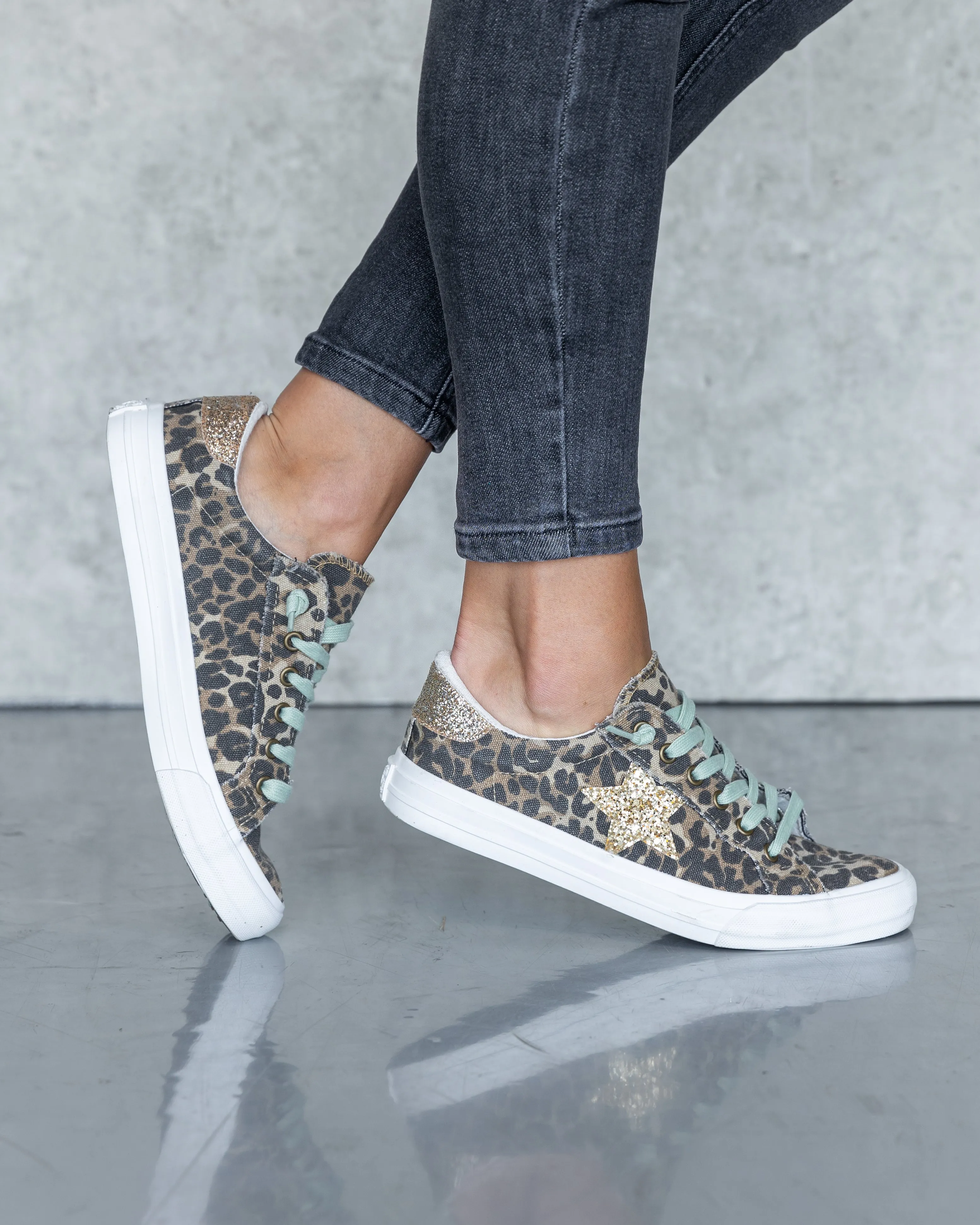 Aidan Leopard Sneakers