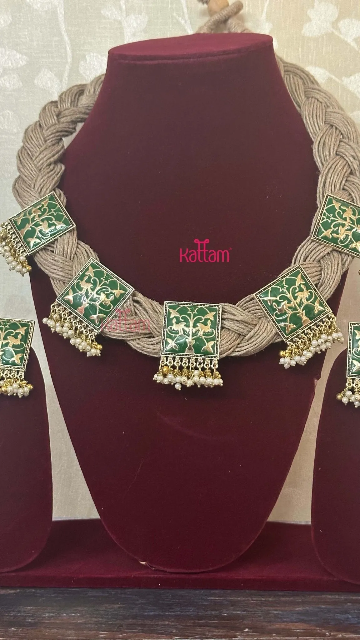 Esha - Meenakari Hand Crafted Designer Jute Necklace - Green