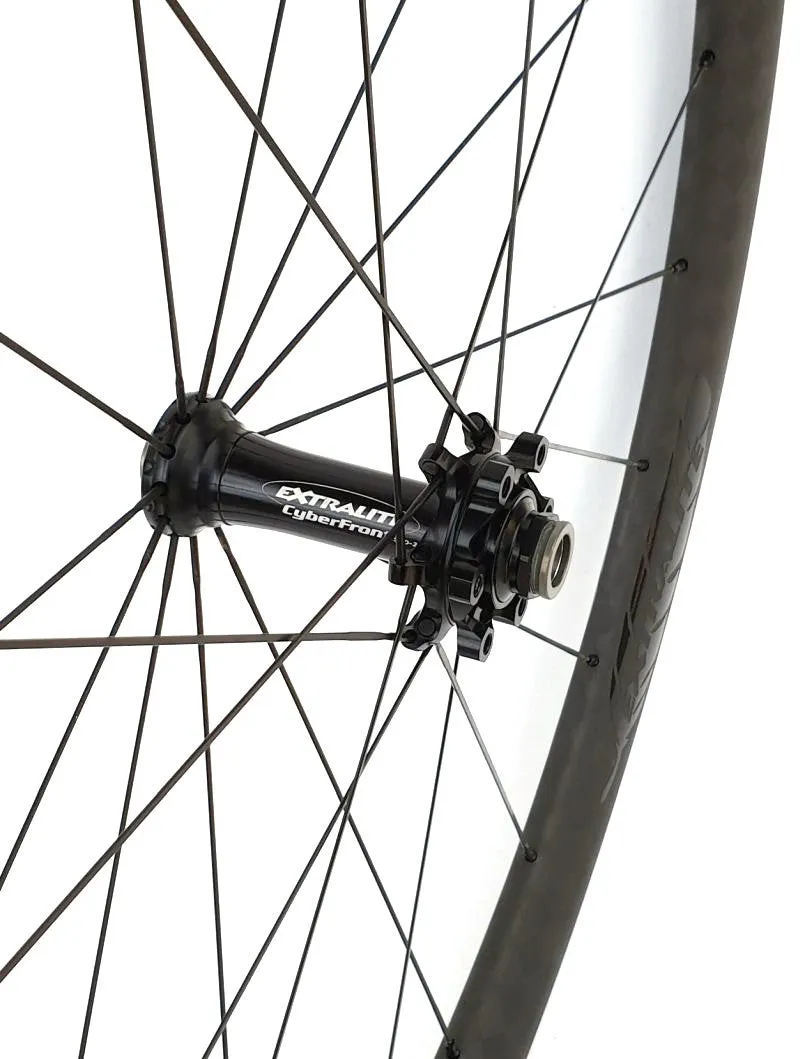 Extralite CyberDisc 38C 700c Carbon wheelset with HDC Ceramic