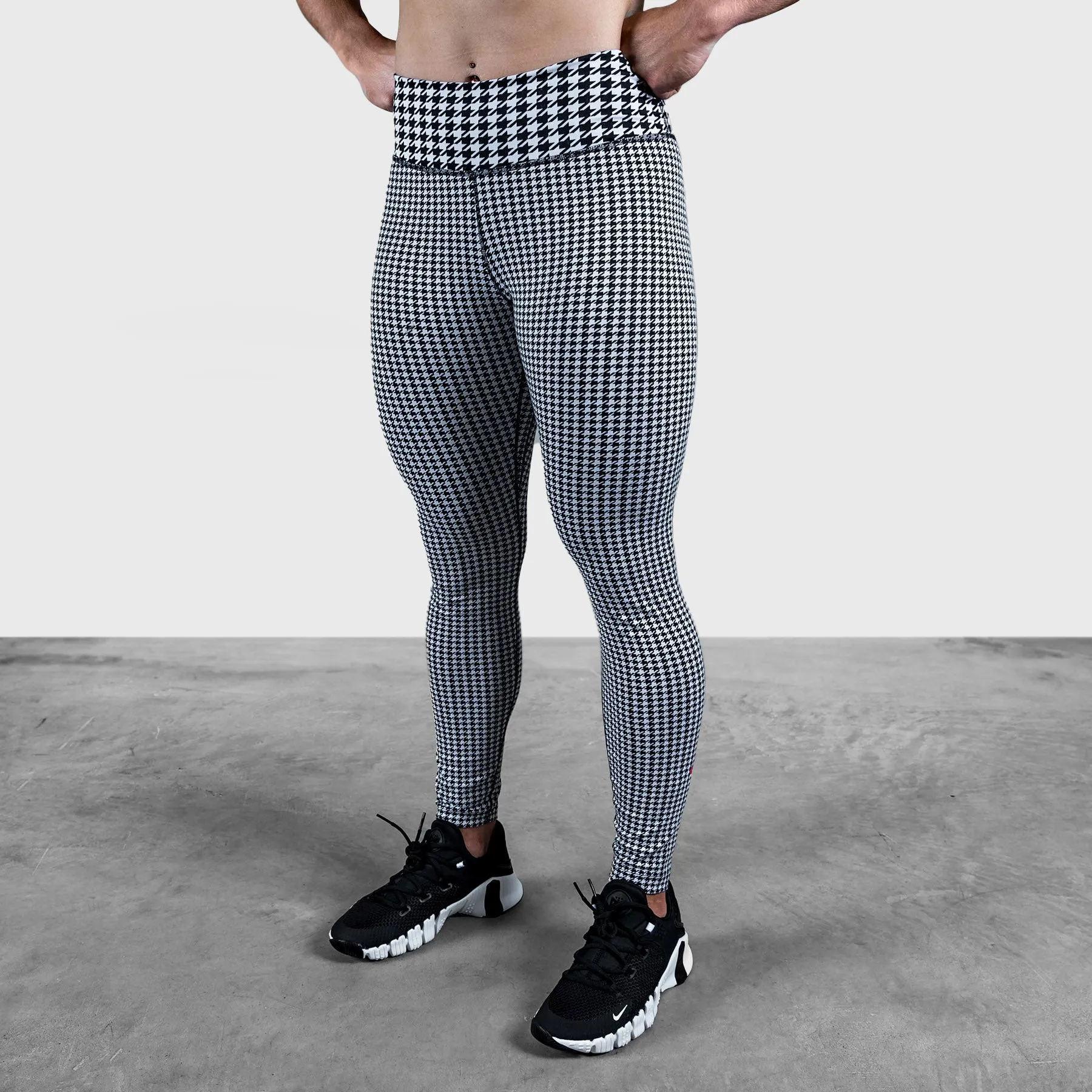 Nike - Dri-FIT One Icon Clash Women's Mid-Rise 7/8 Printed Leggings - WHITE/BLACK/CHILE RED