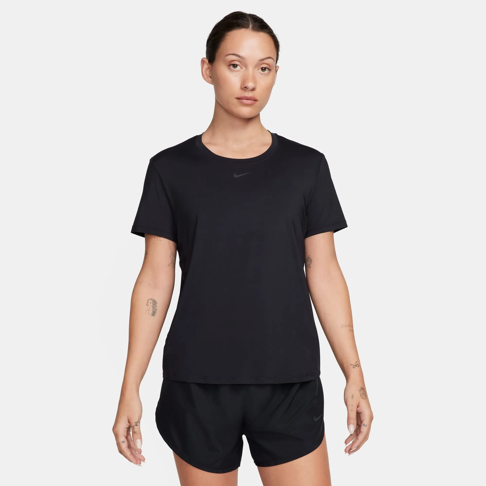 Nike Women's One Dri-FIT Classic Tee Black / Black