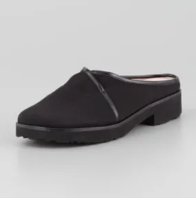 TARYN ROSE Women's •Tesse• Slip-on Mule