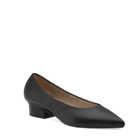 The Pump - Coal Stretch Leather Flat