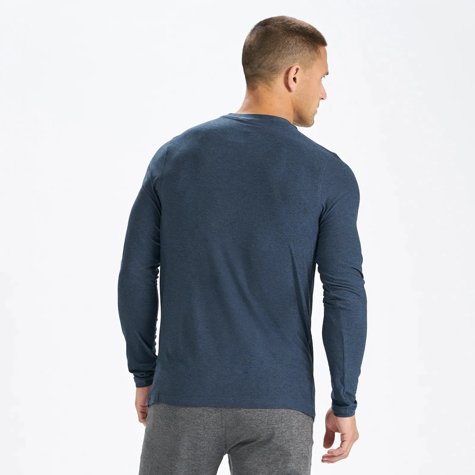 Vuori Men's Long Sleeve Strato Tech Tee